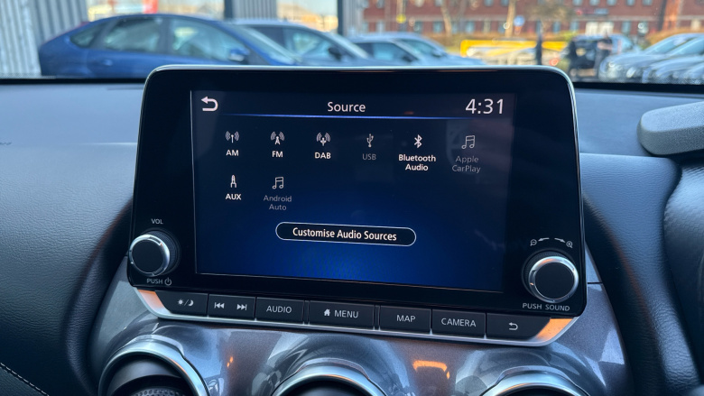 Nissan Juke 1.6 Hybrid N-Connecta 5dr Auto Hybrid Hatchback